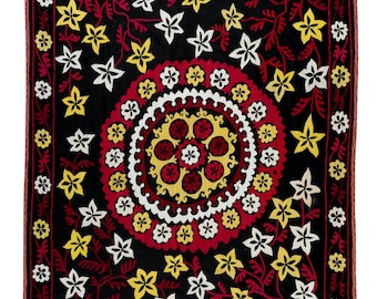 5x6.4 Ft Uzbek Luxury Blanket, Silk Embroidery Bed Cover, Ca 1970, Decorative Wall Hanging, Vintage Suzani Textile Tablecloth. NRS139