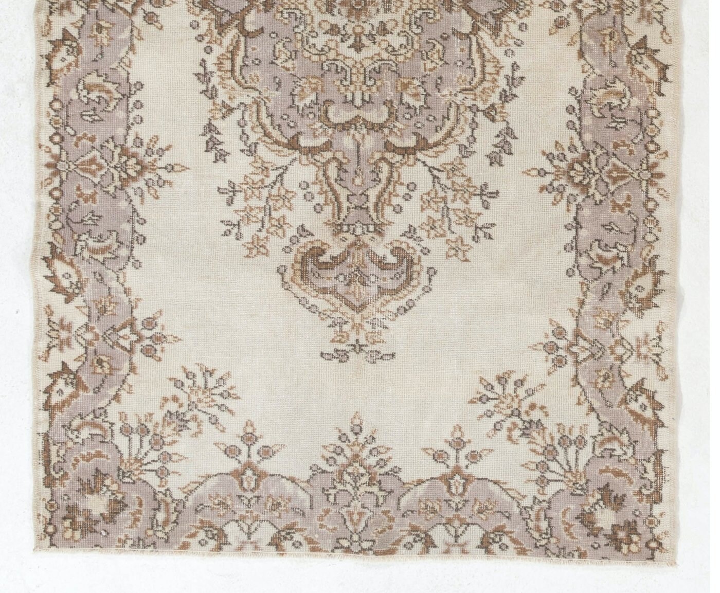 Tapis Ancien Diran Bellouch – Laine Polychrome – Noué à La Main – Médaillons