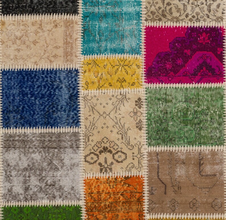 Nowoczesny turecki dywan patchworkowy z wzorem border, ręcznie robiony kolorowy wełniany dywan w stylu boho. NC1235 zdjęcie 4