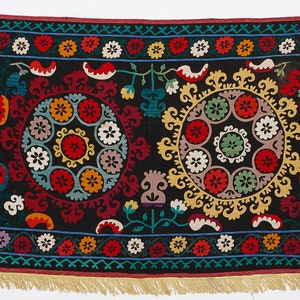 3.8x6 Ft Silk Embroidery Wall Hanging, Boho Wall Decor, Needlework Tapestry, Uzbek Throw, Traditional Tablecloth. NS97