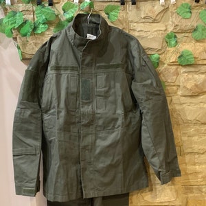 Kampfsommeranzug der Nationalgarde Ukraine , Jacke und Hoseuniform der Ukrainischen Spezialeinheiten, Tarnung in der Farbe oliv