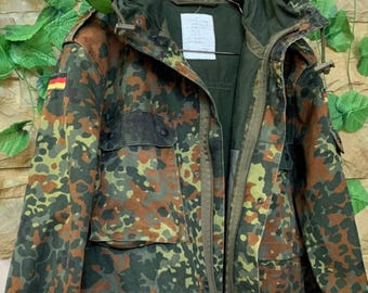 本物のドイツ軍フレックターンパーカー ドイツ連邦軍迷彩軍余剰