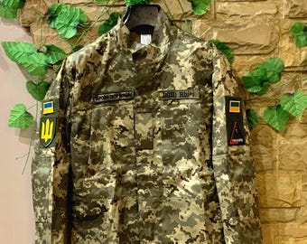ウクライナ軍放出品　国旗パッチ付きPIXL CAMO 迷彩ジャケット　MM-18 Ukrainian Tactical Softshell Jacket, Military Camouflage