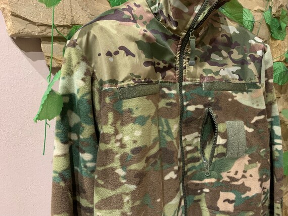 ウクライナ軍タクティカルフィールドフリースジャケット マルチカム XL