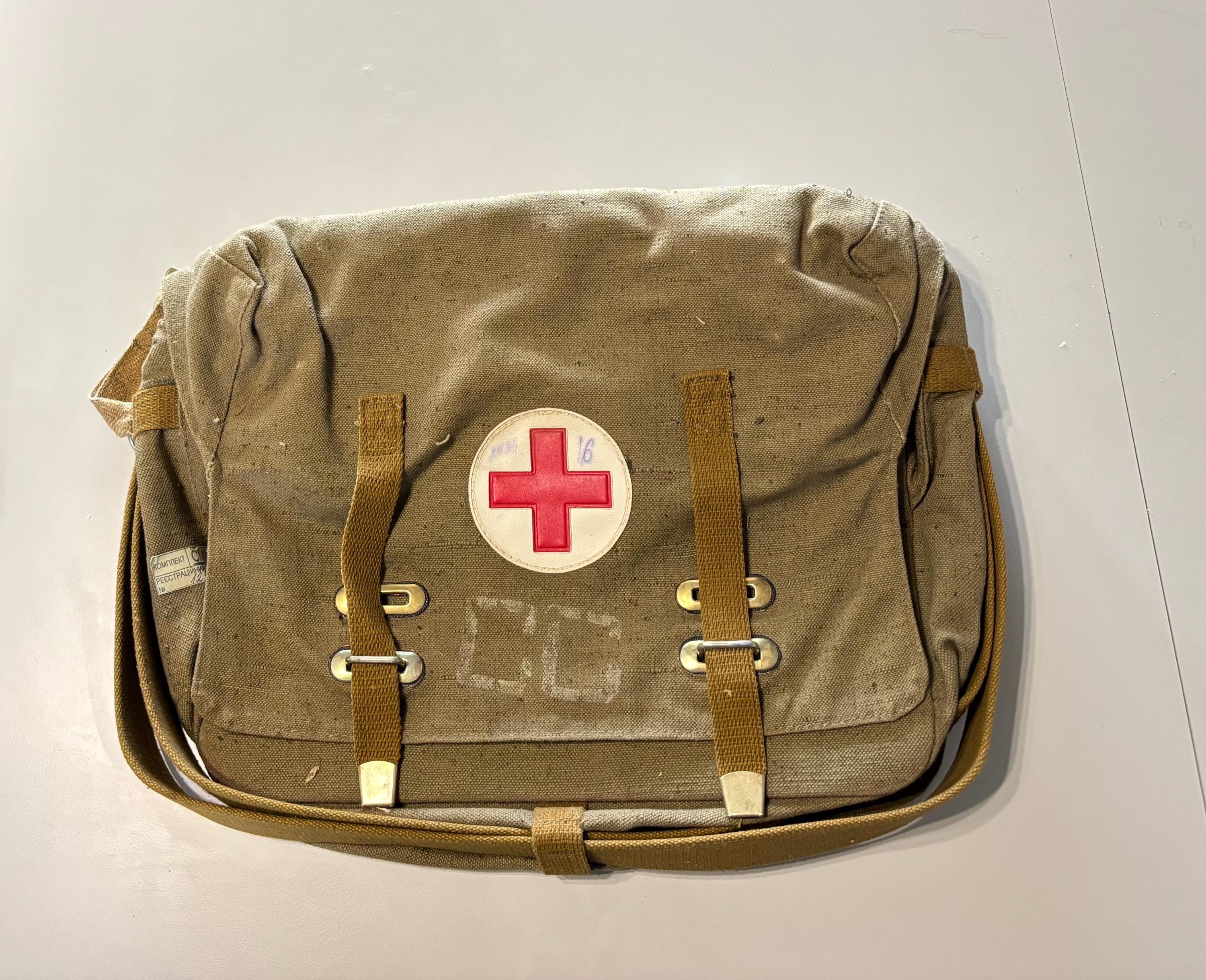 ソ連軍メディカルバック 8_mb16050174_600.jpg