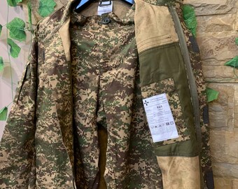 ウクライナ軍の戦闘服、ウクライナ特殊作戦部隊のジャケットと