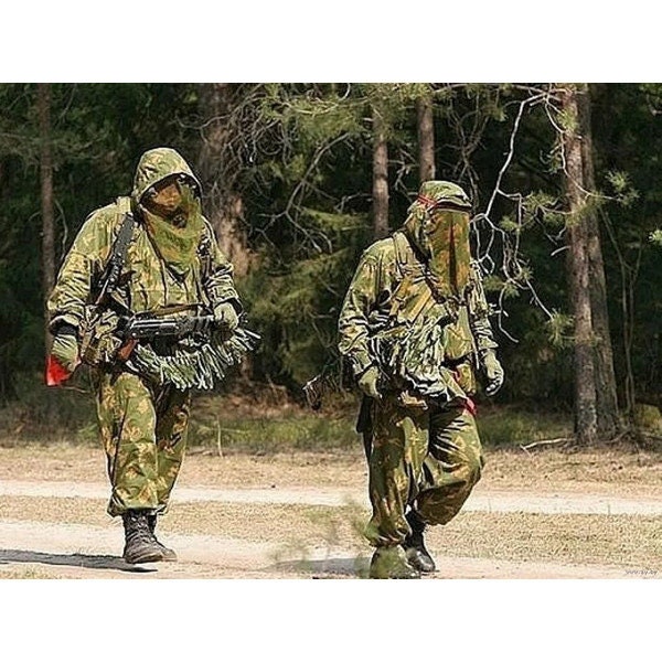 スカウト ベレズカの KZS 戦闘防護服、軍用迷彩メッシュ スーツ