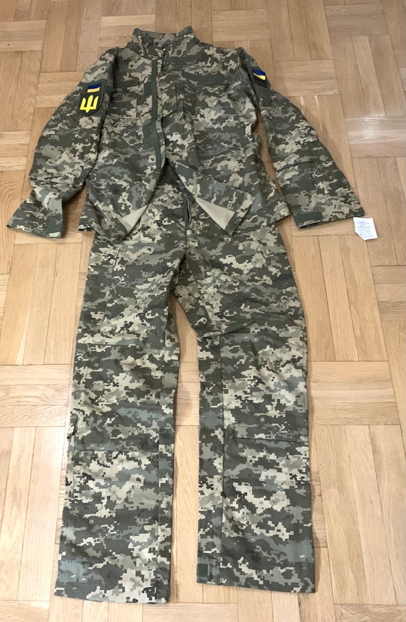 ウクライナ軍野戦服 MM14 ピクセルカモ 夏用ジャケット＆パンツセット