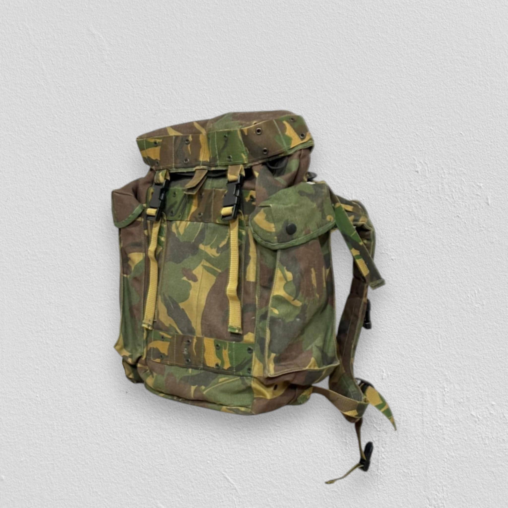 Dutch army backpack - Etsy 日本