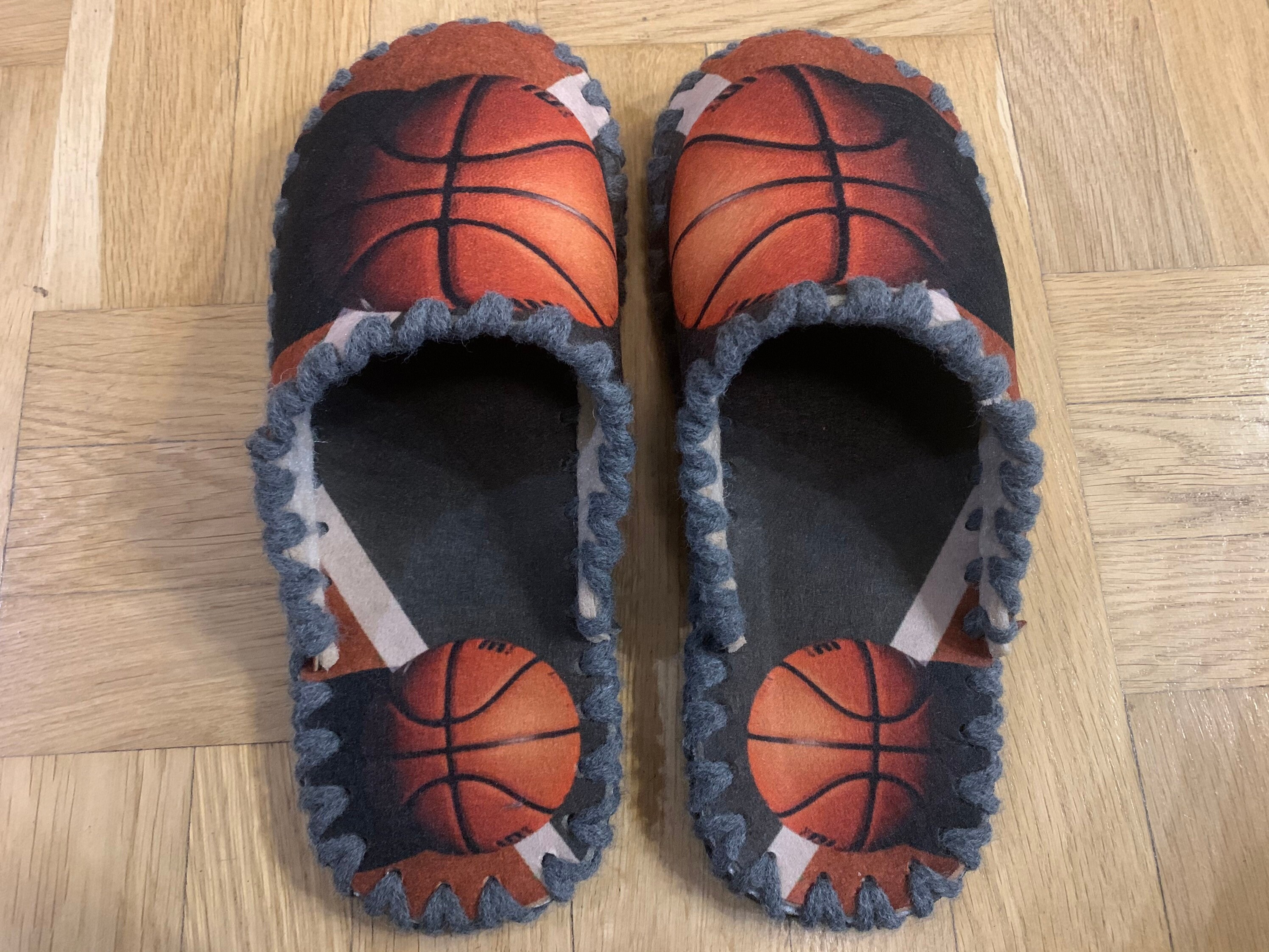 kfc basketball slippers