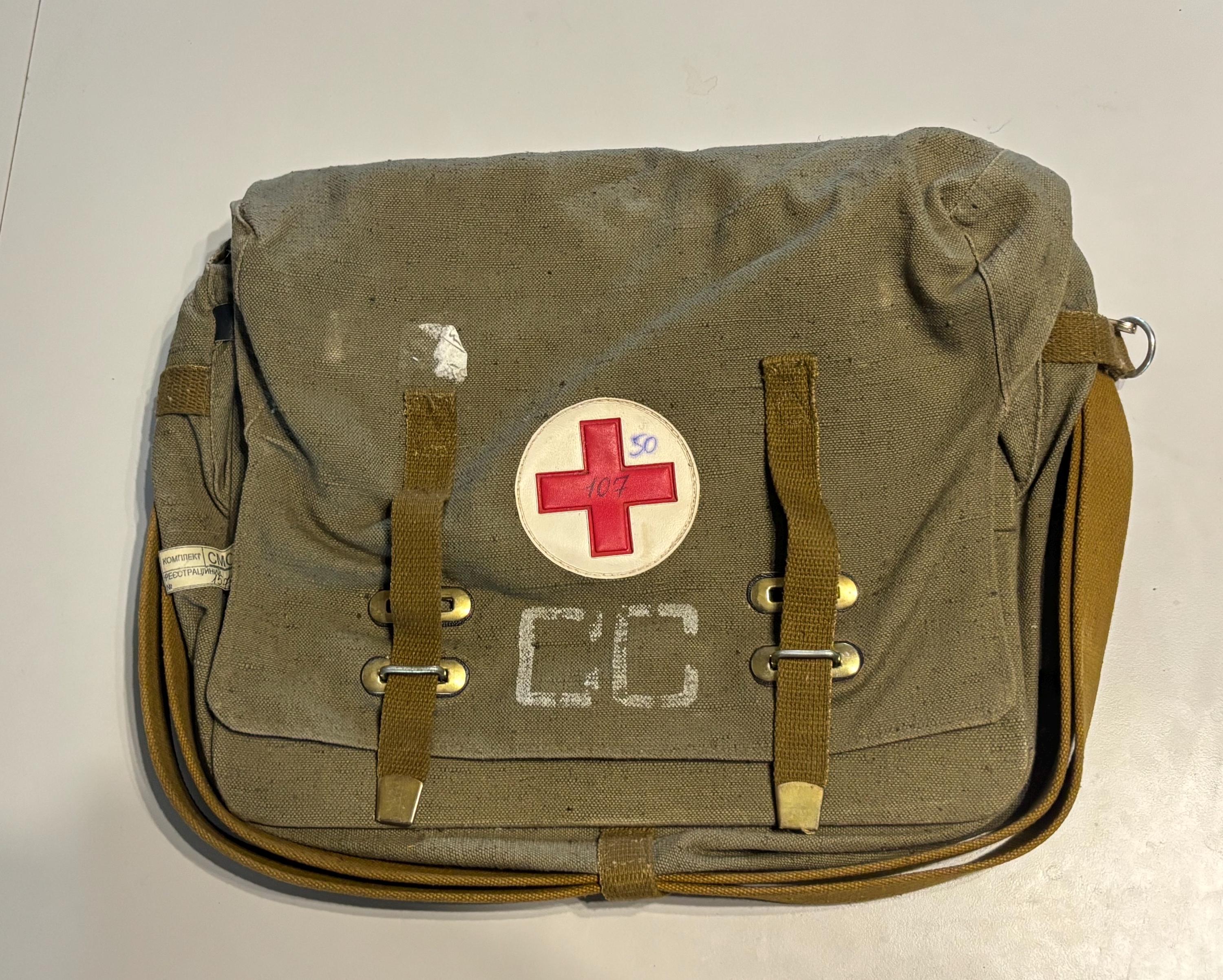 ヴィンテージ ソ連軍 メディックバッグ 1980年代 救急用 野戦用