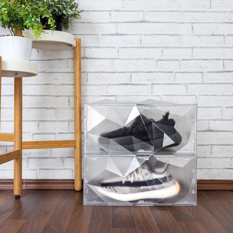 sneaker box website