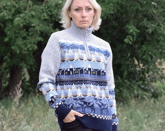 Beautiful Woolen Sweater with reindeer Nordic Skiing sweater with high-neck Blue Winter Jacquard Jumper with high neck on the zipper