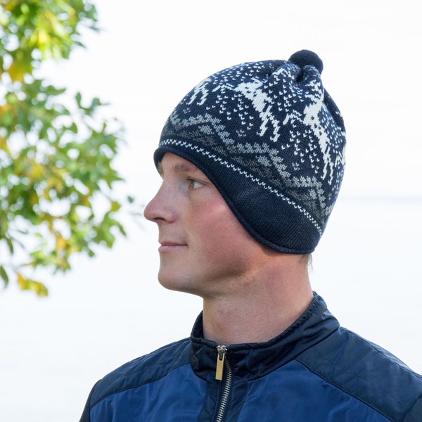 Warm Beanie for Men and Women Knitted Nordic Woolen Hat with fair isle Icelandic pattern Navy Jacquard Beanie for skiing with reindeer