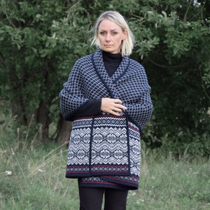 Woolen Jacquard Wrap Warm Shawl Navy Nordic Fair Isle pattern cape for everyday wearing Cozy clothing for cold days Big scarf blanket