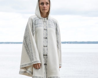 Woolen poncho with Fair Isle flower pattern Nordic cape on the Norwegian clasps for Women Wide Icelandic cardigan with Light gray pattern