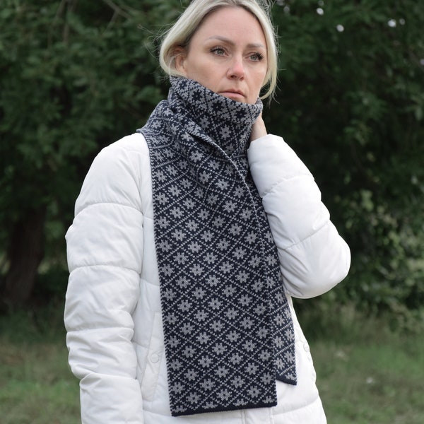 Two sided color scarf Thick Scandinavian winter scarf Navy and Gray Nordic Woolen winter set Traditional Jacquard for Men and Women