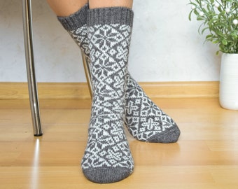 Dark Gray Alpaca Wool Socks for Men and Women Warm Fair Isle socks for home Traditional Scandinavian jacquard socks for skiing Woollana