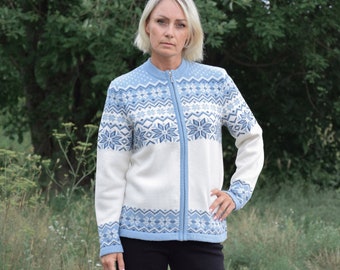 Blue Fair Isle Sweater Knitted Scandinavian Woolen Cardigan with Nordic Icelandic flower ornaments for Women on the zipper