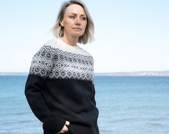 Black Scandinavian Nordic Icelandic Woolen Sweater with Fair Isle Jacquard patterns Jumper for Women Every day Casual knitwear Woollana