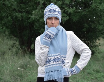 Blue Woolen Winter Scarf With Beautiful Selbu Stars