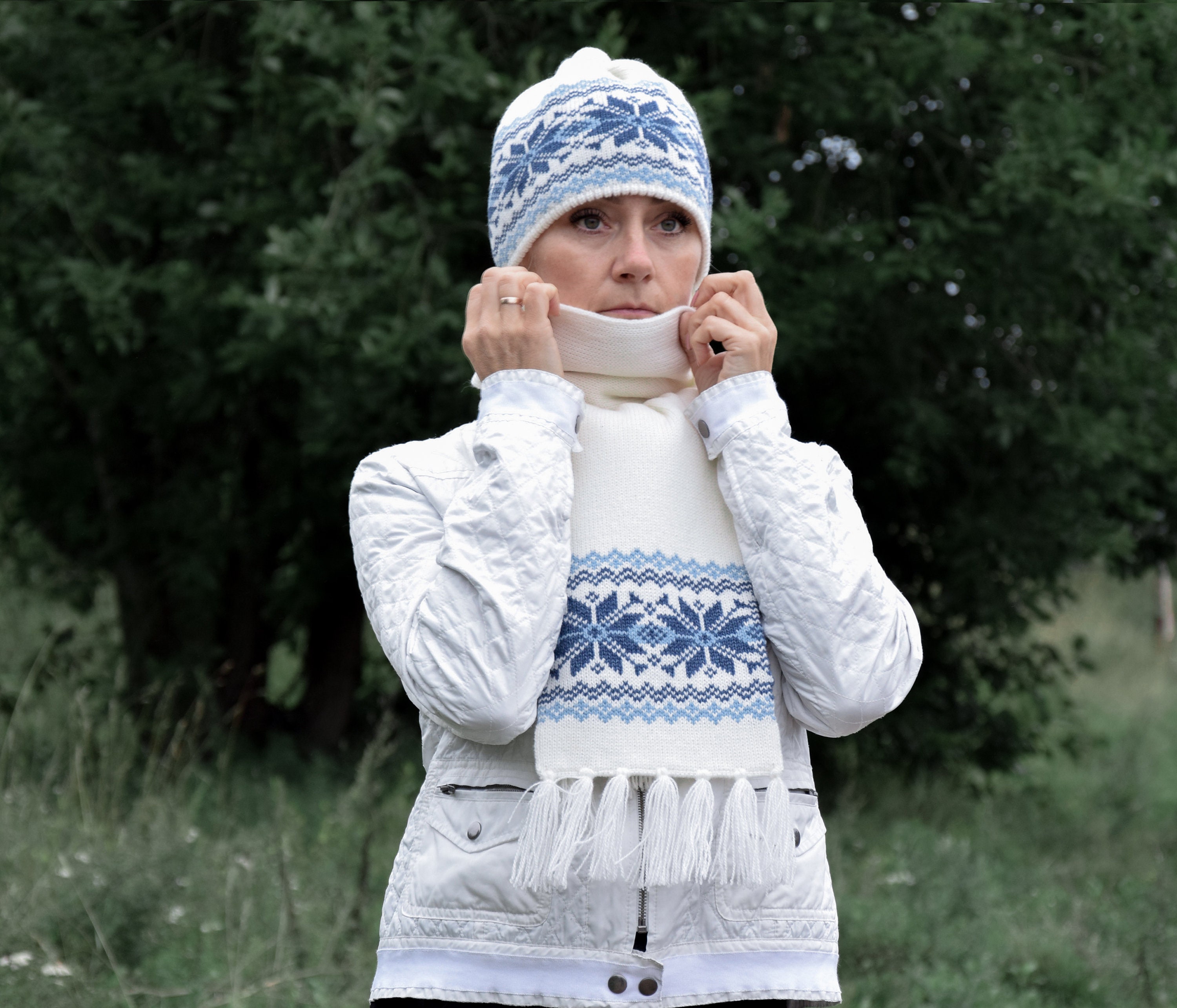 White Woolen Winter Scarf With Blue Selbu Stars Scandinavian