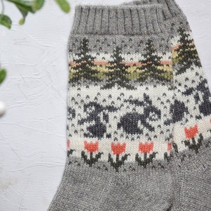 Beautiful Gray Alpaca Wool Socks Warm Fair Isle socks with rabbits flowers and trees Nordic Icelandic jacquard patterns for skiing Woollana image 5