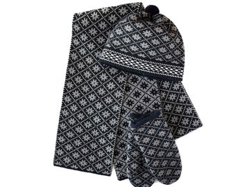 Two Sided Color Scarf Thick Scandinavian Winter Scarf Navy