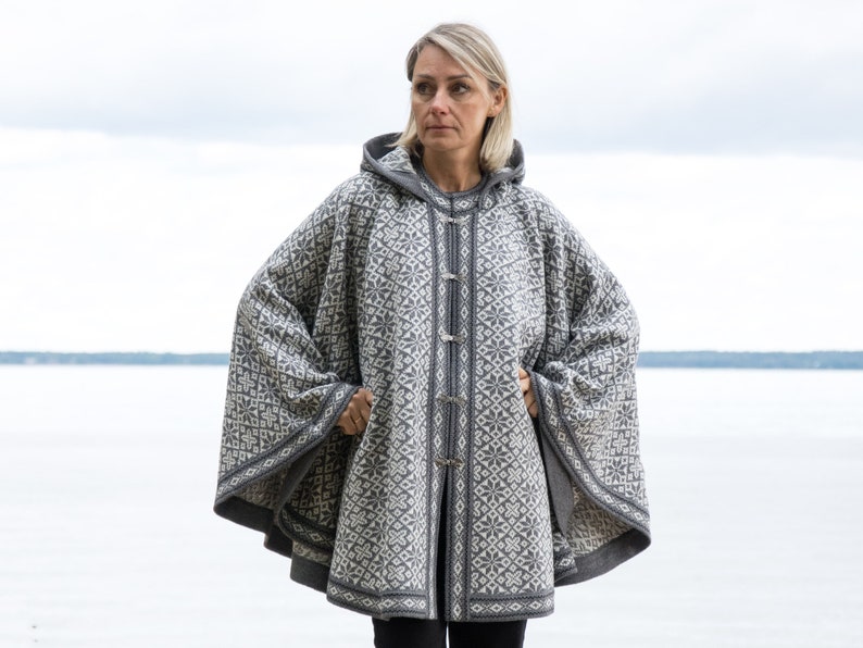 Gray Woolen poncho with Fair Isle pattern Nordic Icelandic cape for cold days on the Buttons Big Hooded Cardigan for Women Woollana image 5