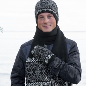 Beanie for Men Hat for Autumn and winter season Winter set Knitted Woolen beanie with Nordic Icelandic Fair Isle pattern for skiing Woollana image 4