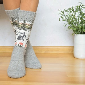 Beautiful Gray Alpaca Wool Socks Warm Fair Isle socks with rabbits flowers and trees Nordic Icelandic jacquard patterns for skiing Woollana image 9