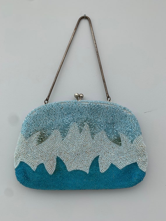 Gorgeous blue beaded purse from 1930s or before