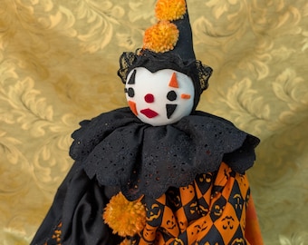 Muñeco de payaso hecho a mano de 56 cm / Muñeco de arte popular caprichoso – Peluche de bufón de Halloween estilo cottagecore – Decoración espeluznante