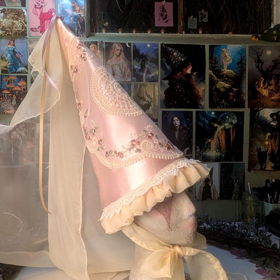 Pink Lady Hennin | Rose Medieval Headpiece | Fantasy Cosplay Hat | Renaissance Fair Headdress | Princess Costume Princess Hat