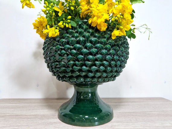 Half Pine Cone H.35 L.35 cm Sicilian Ceramic Caltagirone Artisan made entirely by hand, vase holder, caspò, vase, pine cone, centerpiece