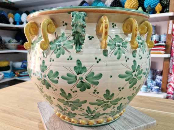 Caspò vase in handmade ceramic Caltagirone with reliefs, centerpiece, handmade ceramics, artistic ceramics