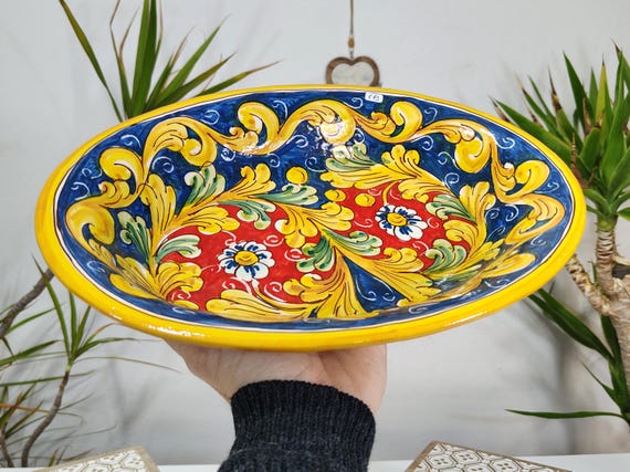 35 cm oval plate in Sicilian artisan ceramic from S. Stefano di Camastra, antique plate, cup, tray