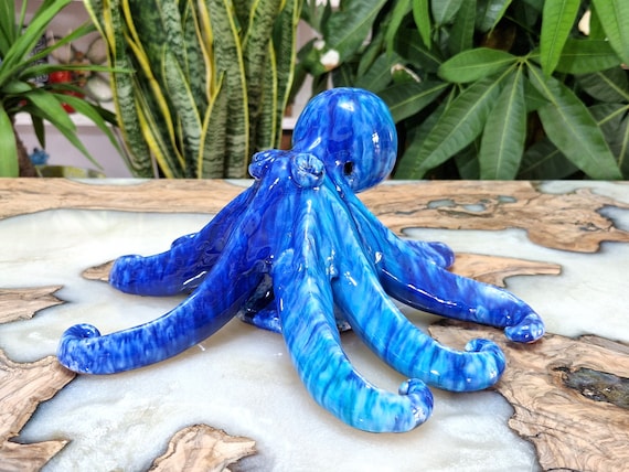 Sicilian artisan ceramic octopus, Sicilian ceramics, ceramic octopus, octopus, Caltagirone ceramics, design, handmade