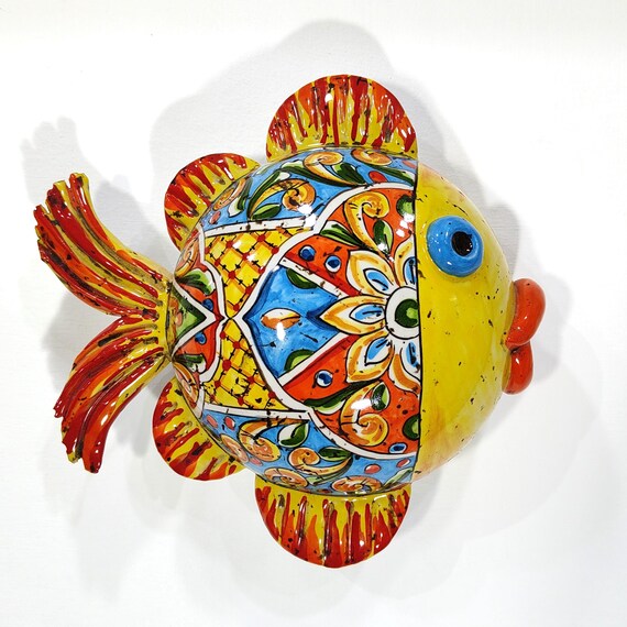 Wall fish, fifth size, in handcrafted Sicilian ceramic from Caltagirone