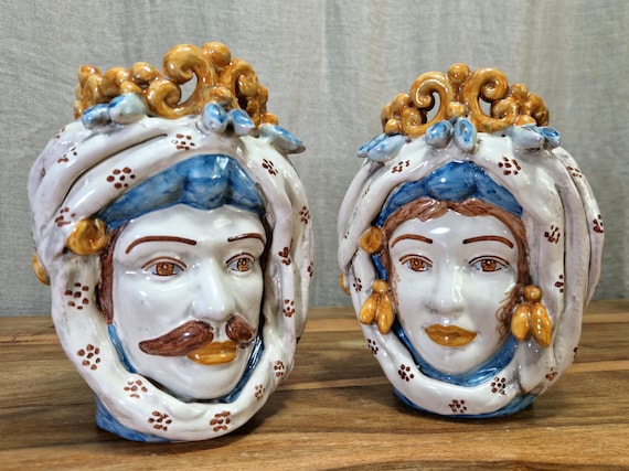 Moor's heads h26, vases, Caltagirone ceramics, Sicilian ceramics, Design, home decoration, handmade, unique pieces, craftsmanship.