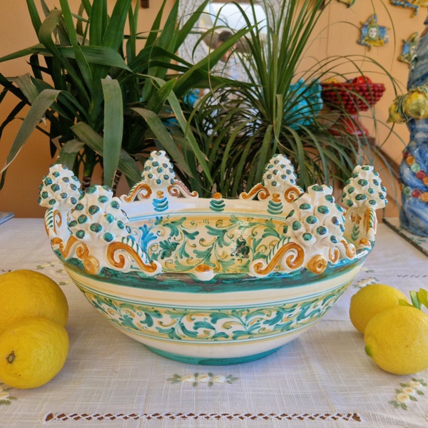 Sicilian artisan ceramic centerpiece, Caltagirone Ceramics, centerpiece, artisan ceramic, artistic ceramic.