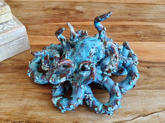Sicilian handcrafted ceramic octopus, unique pieces, Sicilian ceramics, ceramic octopus, octopus, Caltagirone ceramics, design, handmade