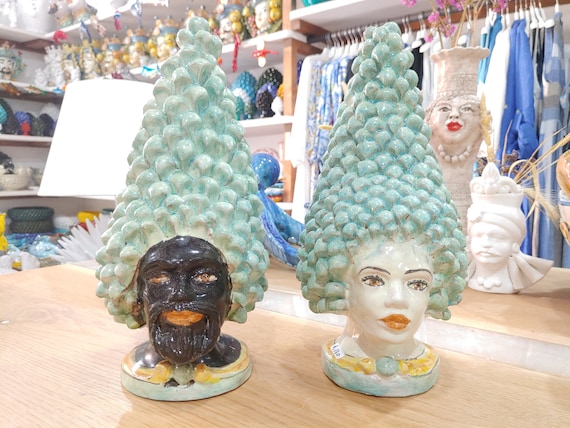 anthropomorphic heads, pine cones, Caltagirone ceramics, Sicilian ceramics, Design, home decoration, unique pieces, crafts, dark brown heads