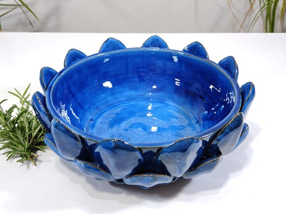30 cm artichoke leaf centerpiece bowl Sicilian Caltagirone ceramics Artisan made entirely by hand