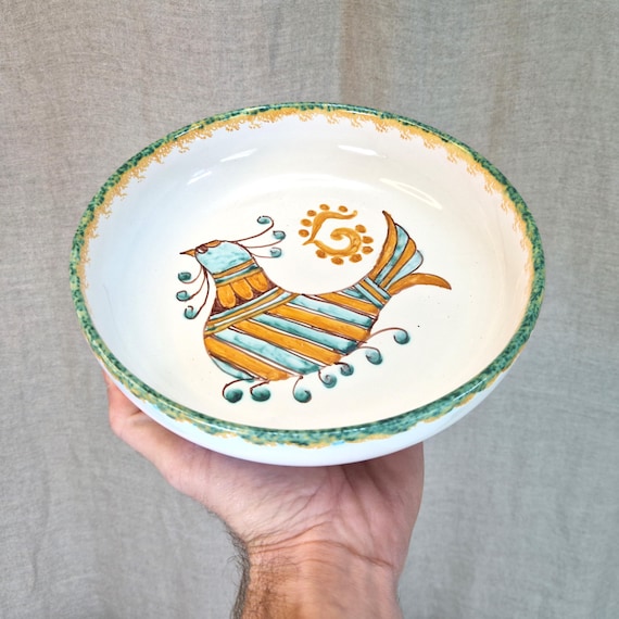 21.5 cm handmade Sicilian ceramic soup plates from S. Stefano di Camastra, plate, saucer, tray, cup.