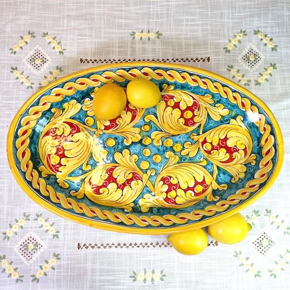 50 cm large oval plate in Sicilian artisan ceramic S. Stefano di Camastra, antique plate, cup, tray