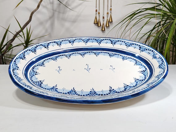 50 cm oval plate from Sicilian Caltagirone with classic Anna Rosa decoration, pizza plate, underplate, serving plate.