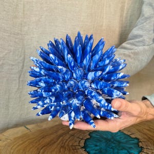 Sea urchin 23 cm of Sicilian handcrafted ceramic, sea urchin spines, ring holder, table decoration, home design, pencil sea urchin