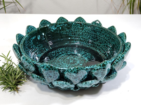 34 cm artichoke leaf centerpiece bowl Sicilian Caltagirone ceramics Artisan made entirely by hand