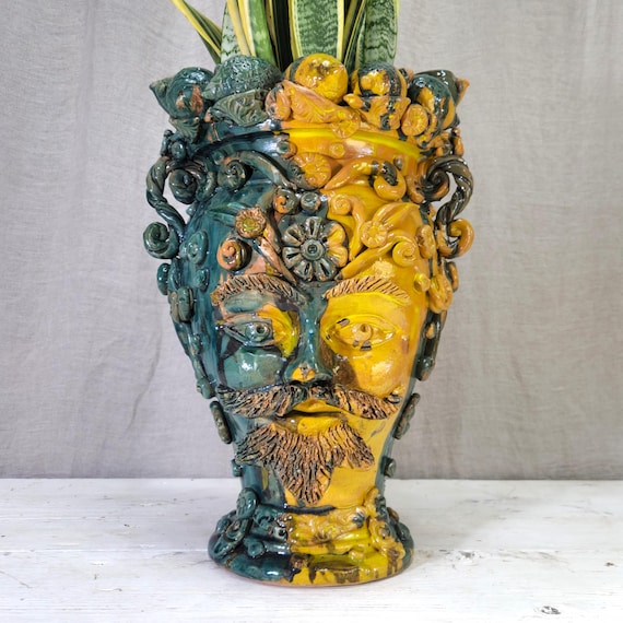 giant moor's head 46 cm in Sicilian ceramics, handcrafted, modern heads, Moors' heads, ceramic heads, vases, plant holders,